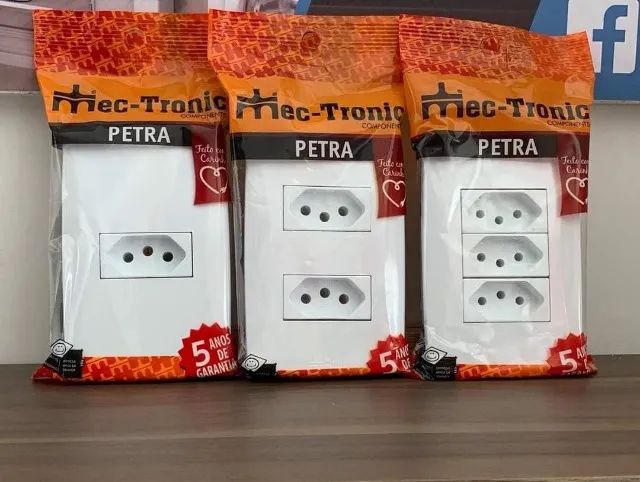 Variedade de tomadas e apagadores (Distribuidor Jk eletrônicos) - Foto 2