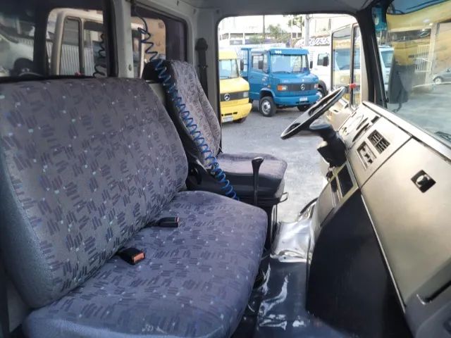 Mercedes Benz 710 PLUS 2007 - Foto 9