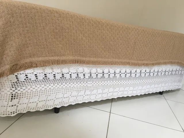 Saia crochê p/ cama box solteiro