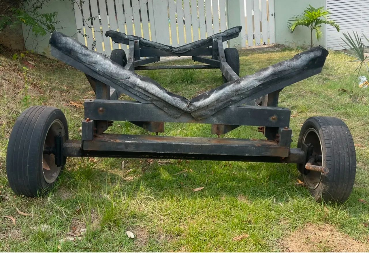 Carreta para Lancha até 26 pés - Foto 4