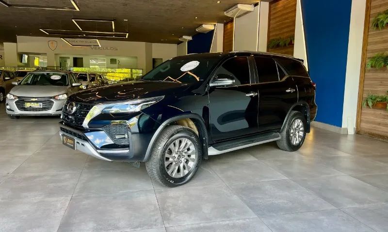SW4 2.8 SRX 4X4 7LUGARES 2023 29.000KM ÚNICO DONO - Foto 4
