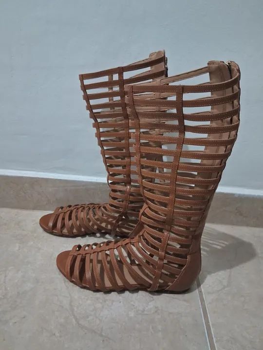 Sandália Gladiadora Arezzo - Rustic Trufa - Nº 35 - Foto 2
