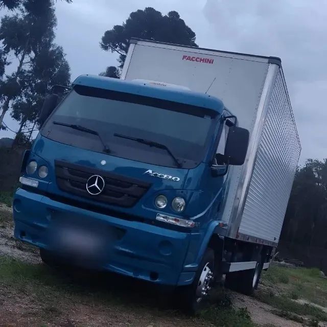 MB Accelo 1016 Bau Ano 2014 - Foto 4