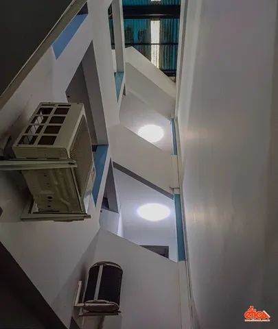 Sala em predio comercial com lavabo medindo aproxi 30,00m² - 2722 - Foto 14