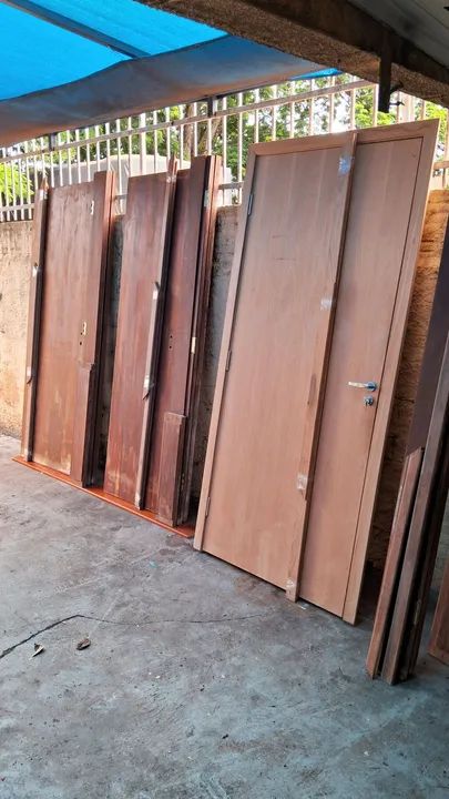 Portas de madeira  - usadas