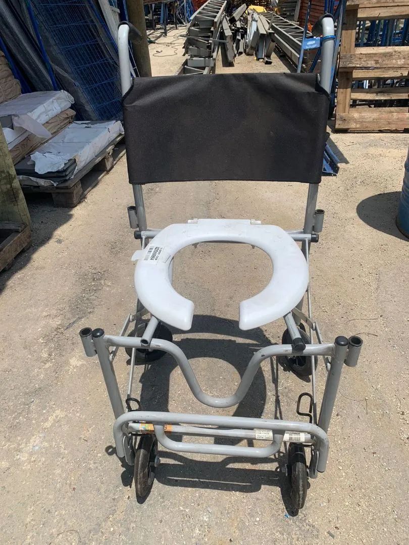 Cadeira de banho  - Foto 2