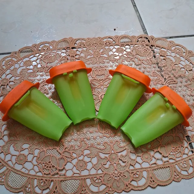 Molde para picolé Tupperware