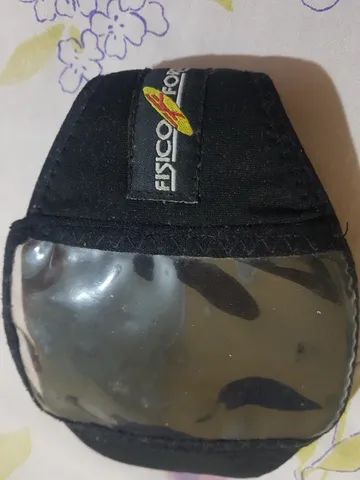 Bracelete para celular.  Marca Físico e forma original