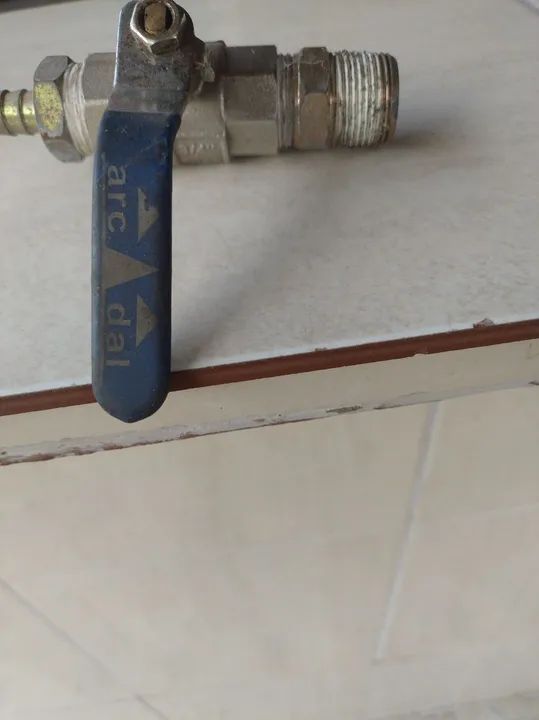 Vendo um registro de ar para o compressor  - Foto 4