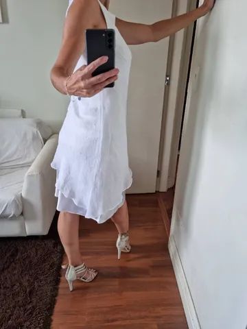 Vestido sem uso cetim.  P  veste m