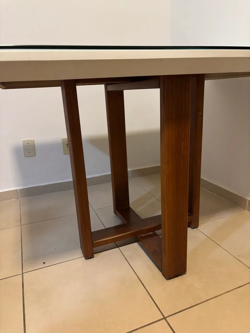 Solid Wood Table R$ 800.0064960527288321123