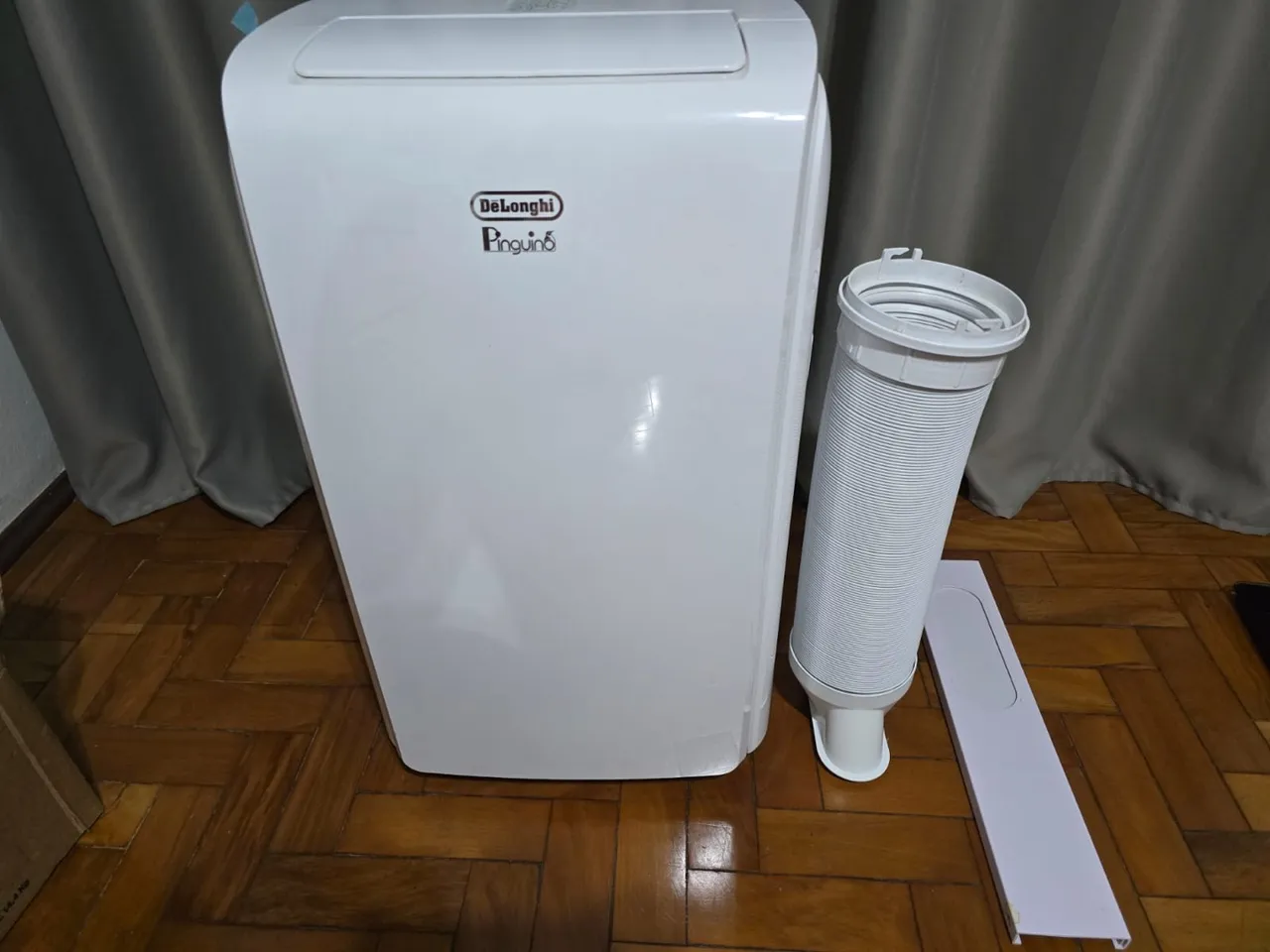Ar Condicionado Portátil DeLonghi Pinguino