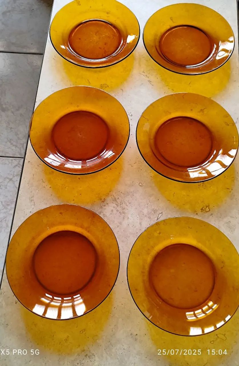 6 Pratos fundos de Vidro Âmbar - Elegância na sua Mesa
