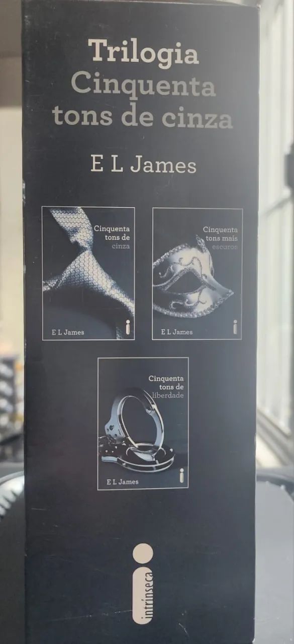 BOX TRIOLOGIA CINQUENTA TONS DE CINZA - Foto 3