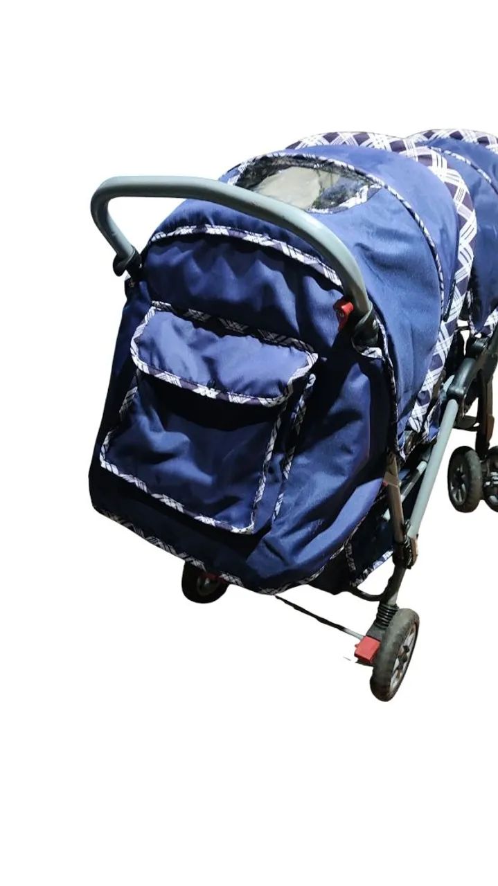 Carrinho para duas crianças  - Foto 4