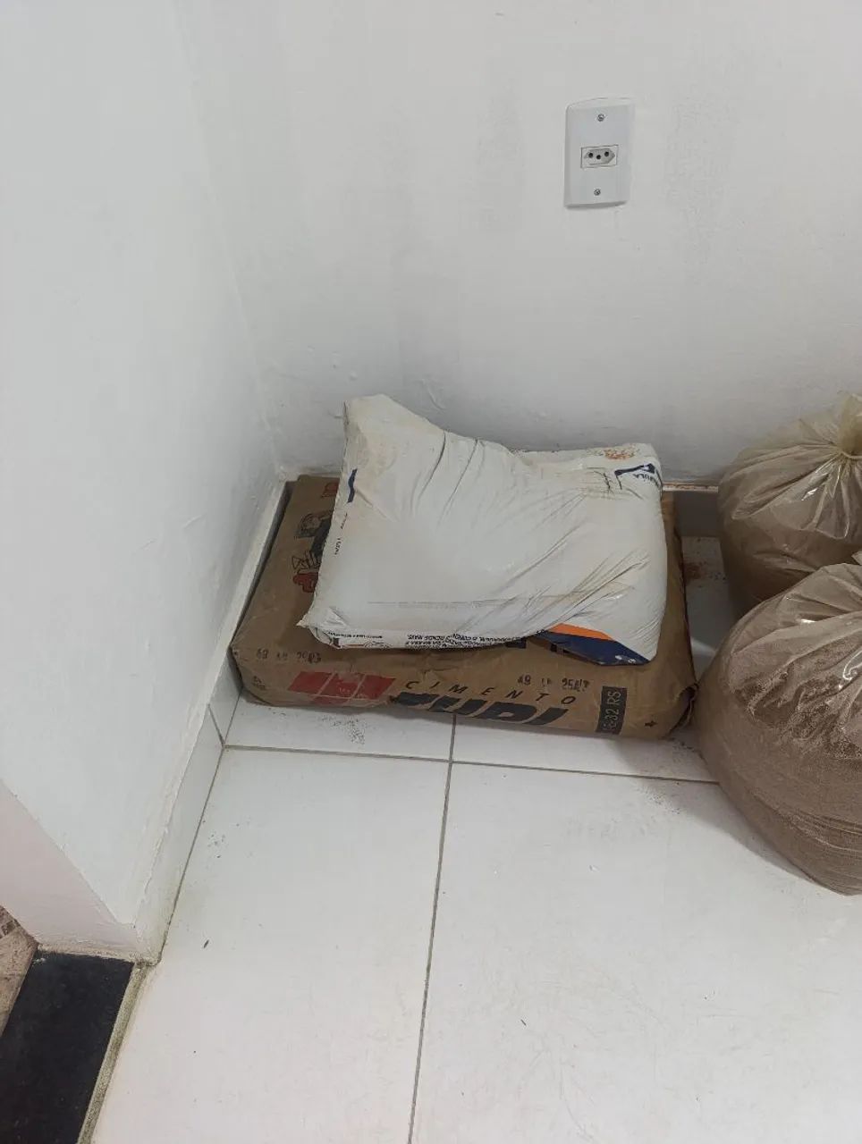 Material de construção 64341725847299124