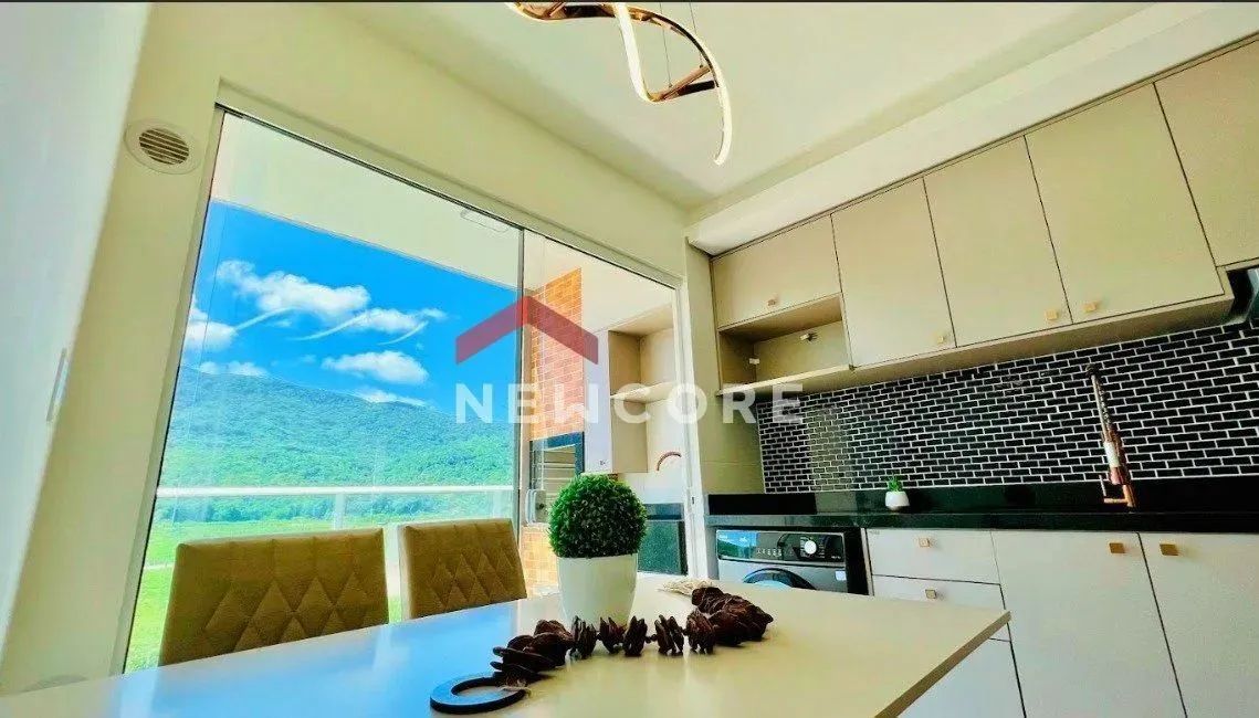 Apartamento em Adilson Carlos da Silva - Alto Perequê - Porto Belo/SC