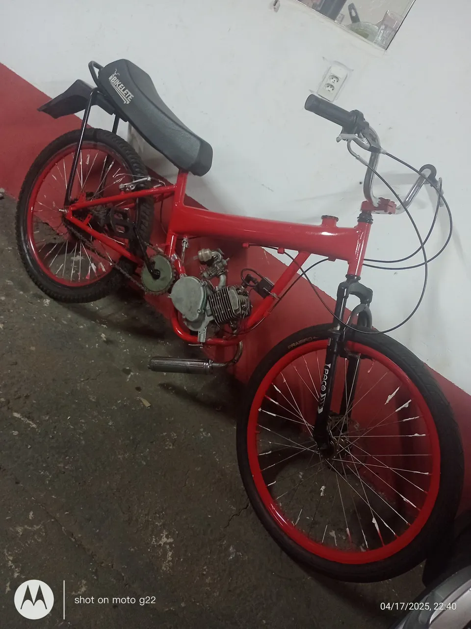 Motorizada 2 tempos 80 cilindrada