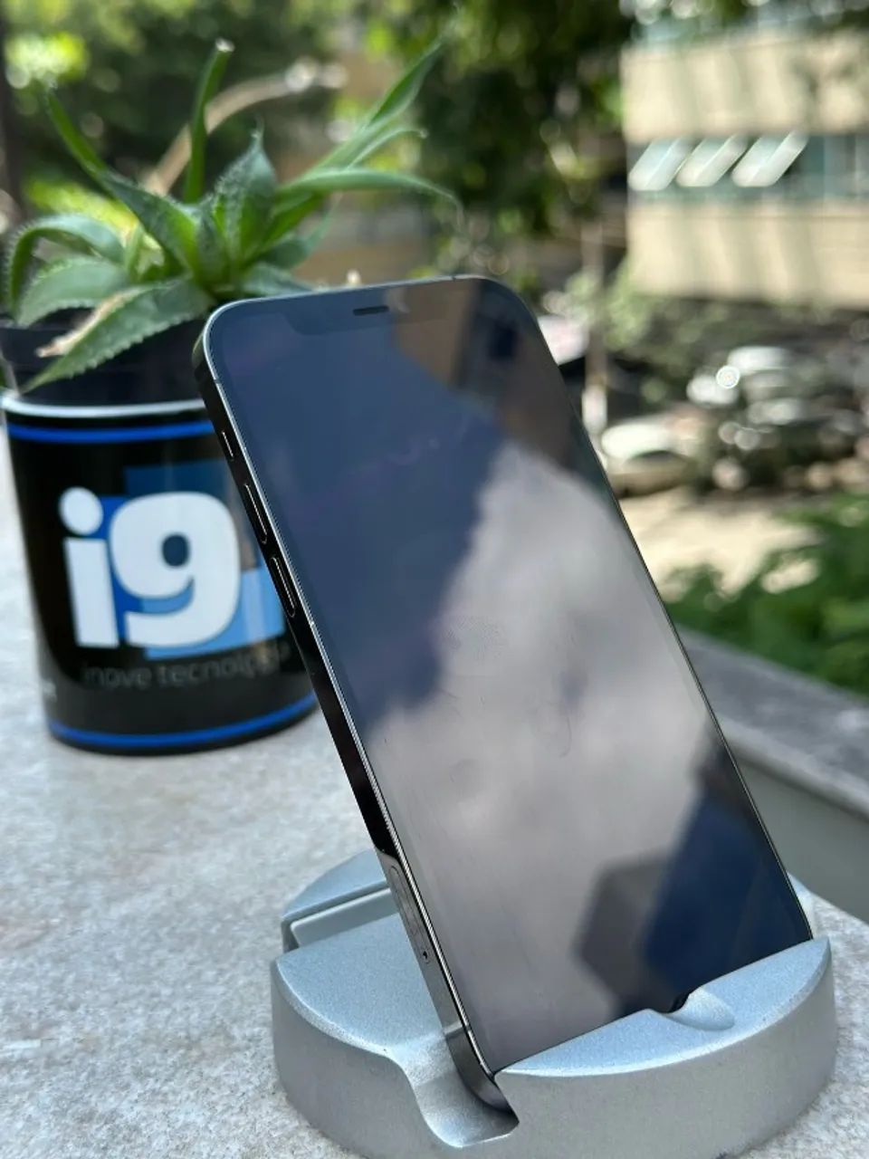 iPhone 12 Pro 128GB 88% saúde da bateria Graphite Seminovo com