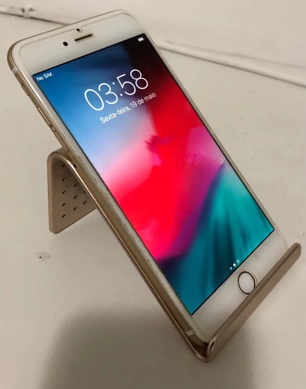 iPhone 6s Plus Dourado 64GB