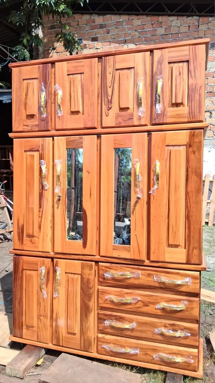 Guarda roupa de madeira  - Foto 3
