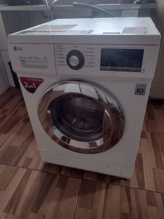 Máquina  lava e seca LG 8,5 , funcionando (Entrego)