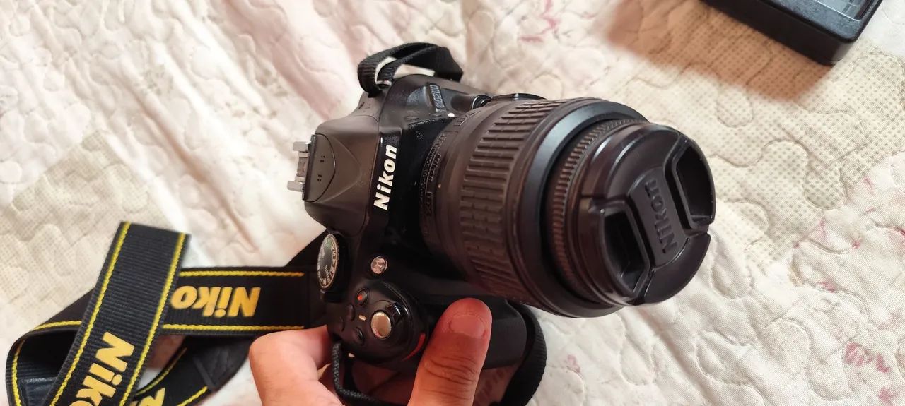 Camera Nikon D5200 - Foto 2