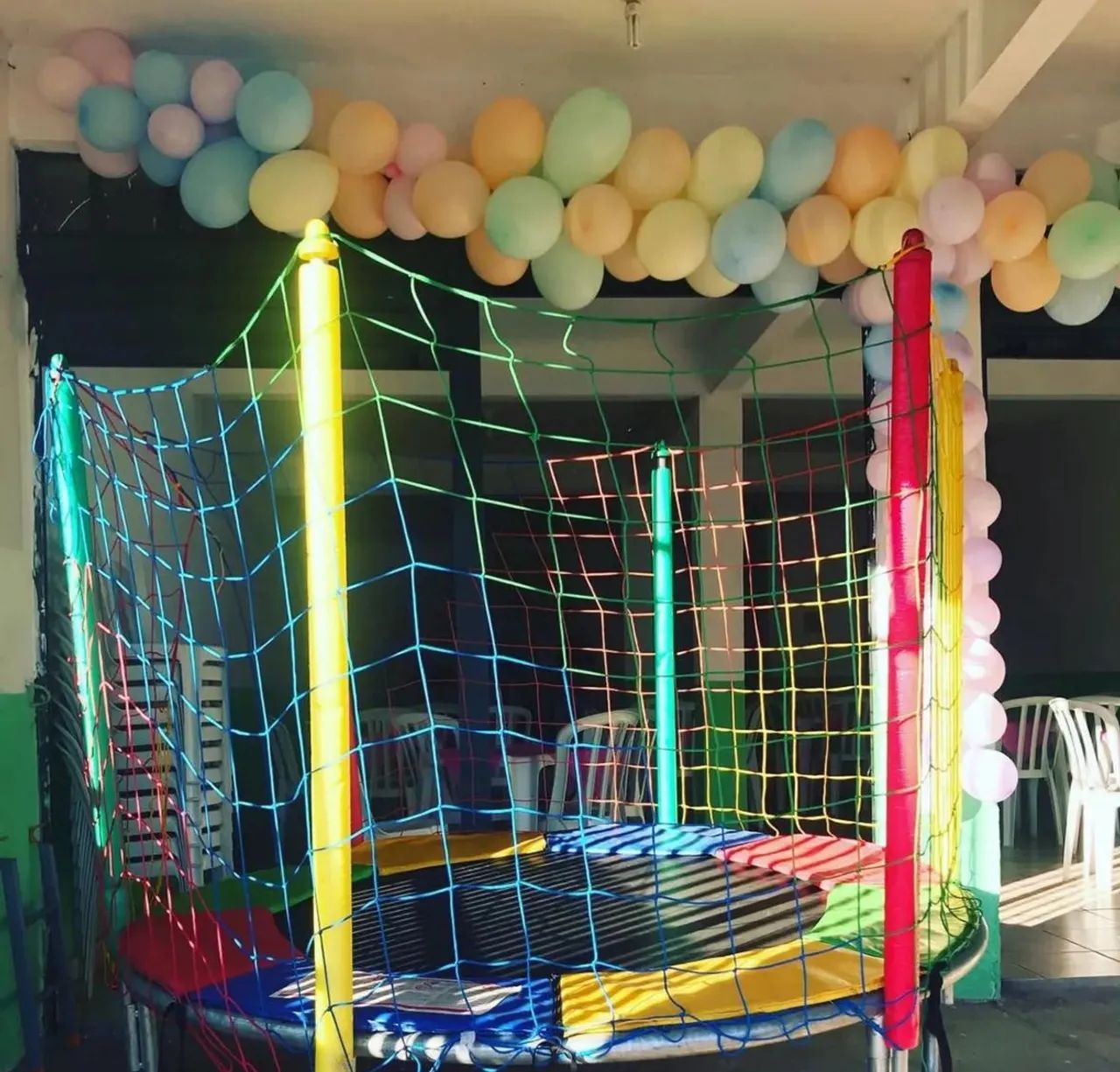 Cama elástica infantil - Diversão garantida! - Foto 2