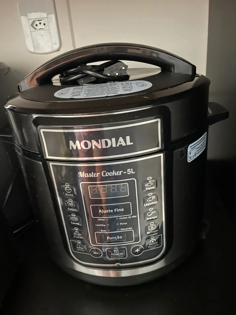 Panela de pressão elétrica Mondial Master Cooker 5L