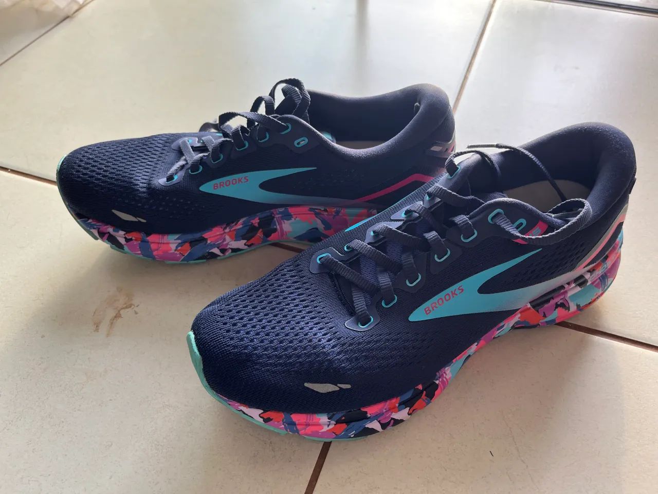 Tênis Brooks Ghost 15 Sports Matter Original 42 (BR 40