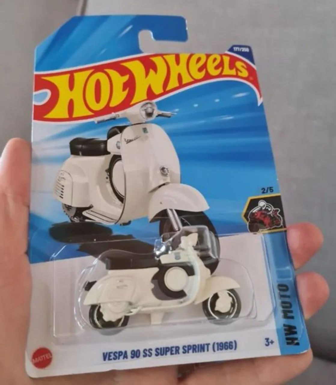Carro hot wheels varios modelos 35 cada - Foto 3