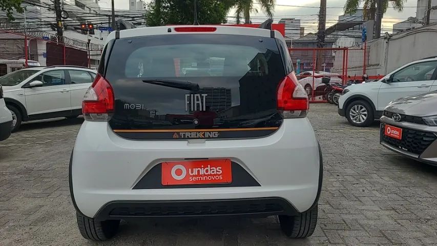 LINDO MOBI TREKKING 1.0 MECÂNICO COM CENTRAL MULTÍMIDIA  - Foto 4
