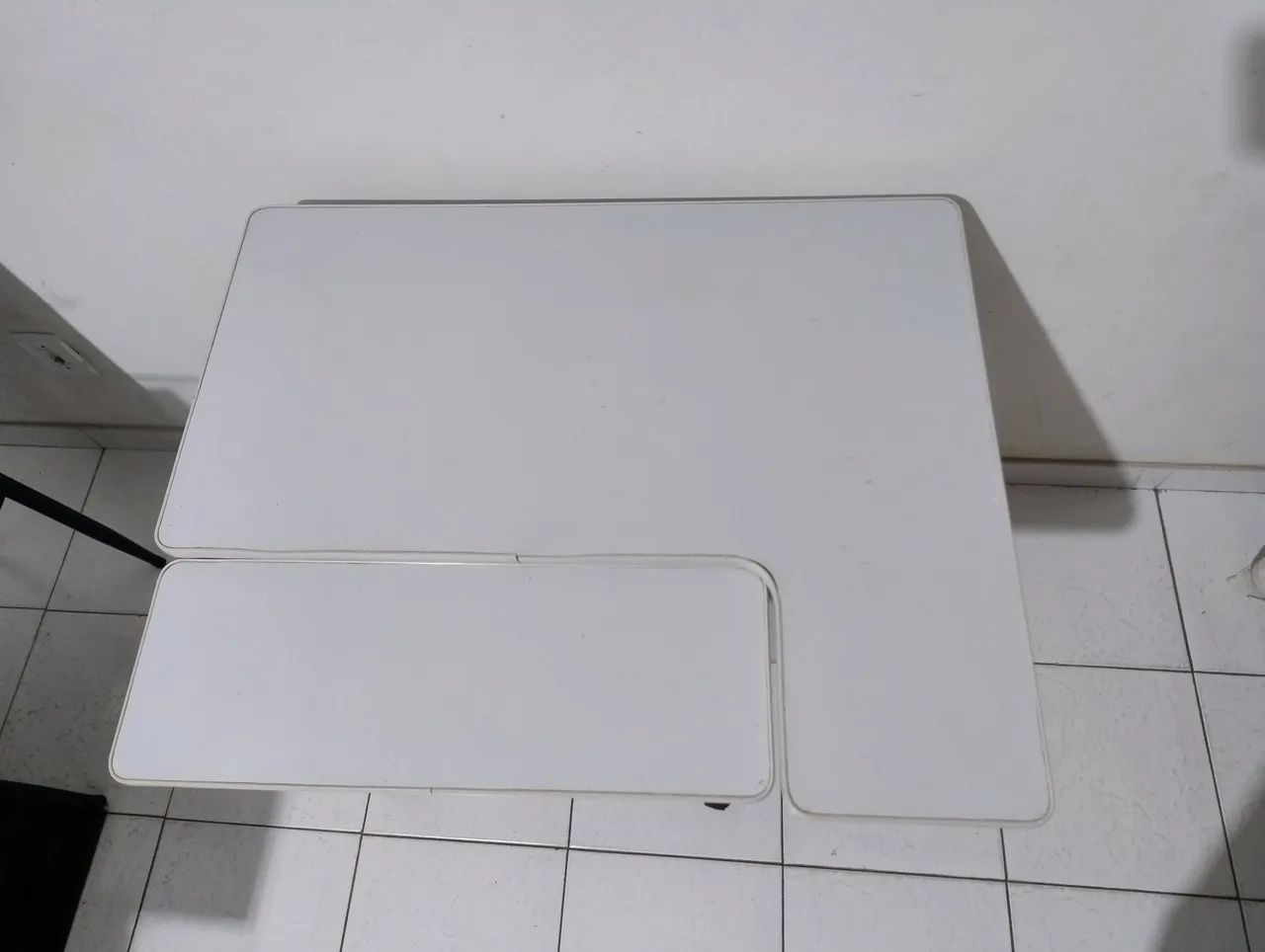 Mesa para computador 64231159858947123