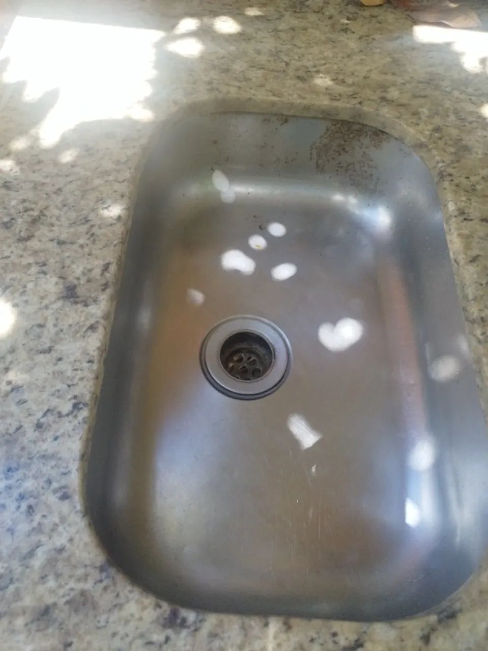 Marble sink64169234967681120