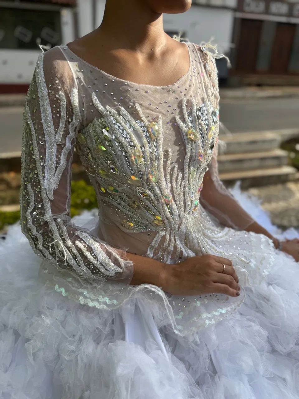 Vestido de noiva junina com pedrarias