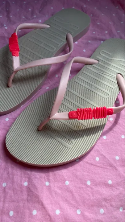 Sandália/ Chinelo Novo Santa Lolla