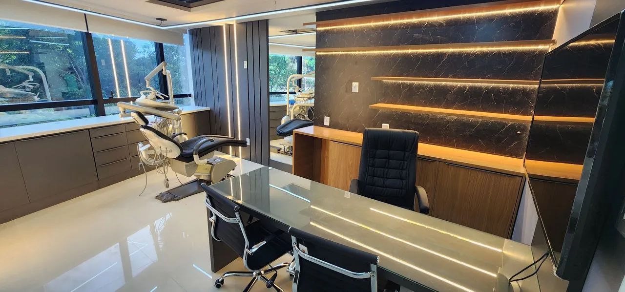 Vende-se Luxuosa sala Odontológica no Vieiralves  - Foto 9
