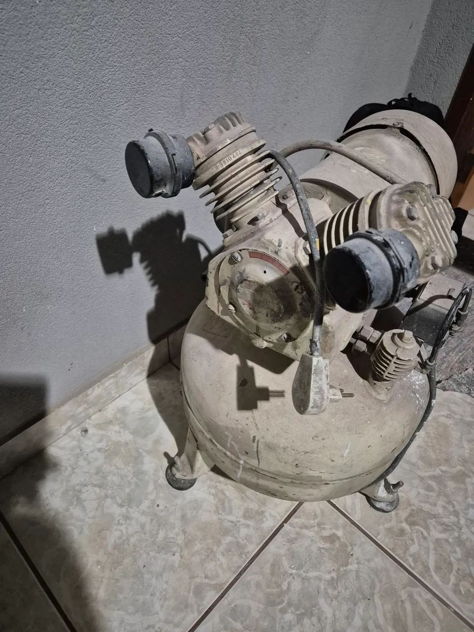 Compressor odontológico 