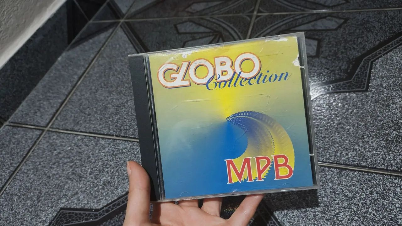 CD original Globo collection MPB - Foto 3