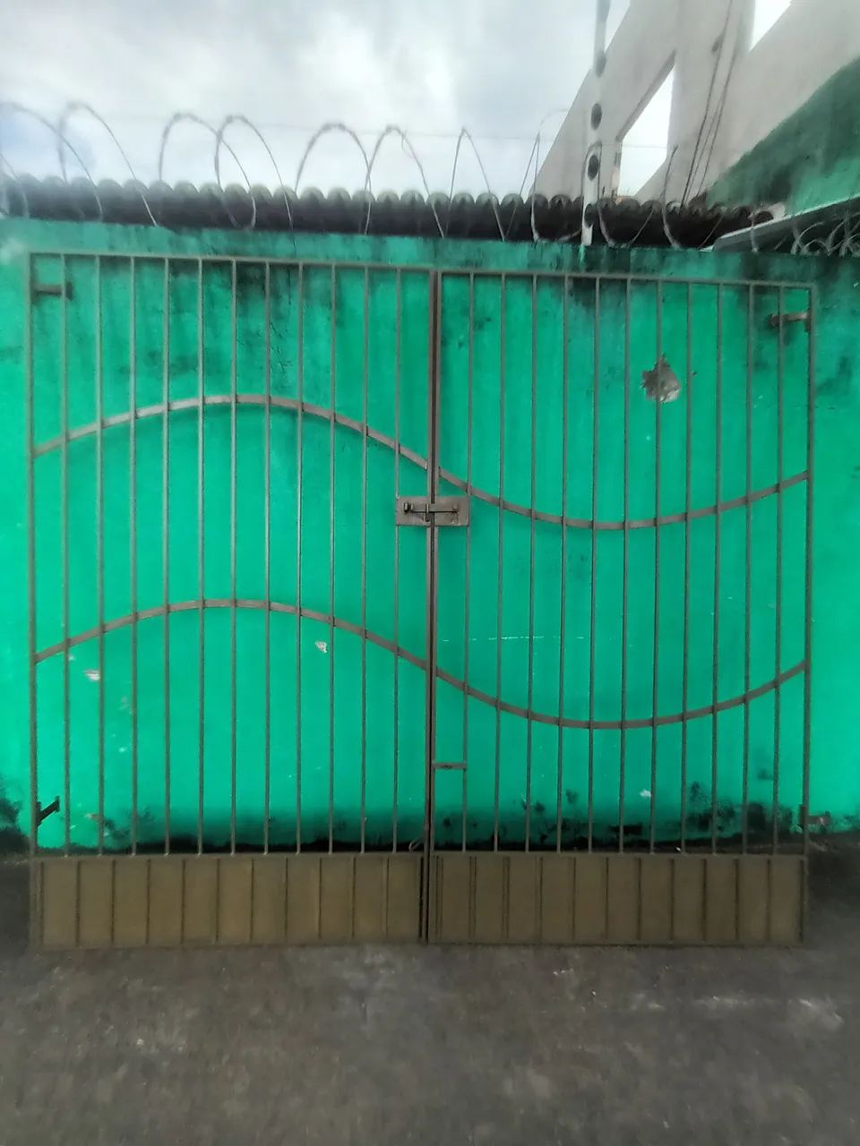 Portão para garagem 64330306596610120