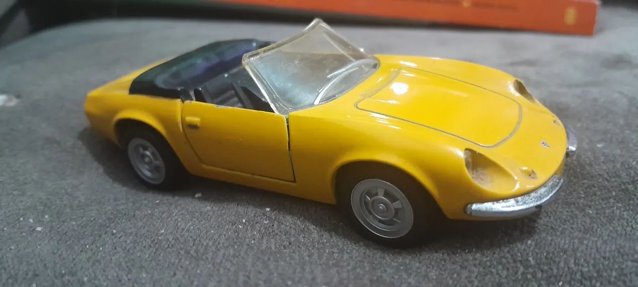 Coleção de carros miniatura - Foto 4
