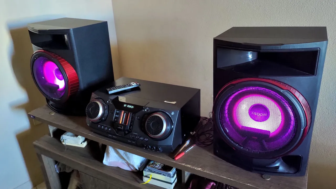 Aparelho de Som LG Xboom