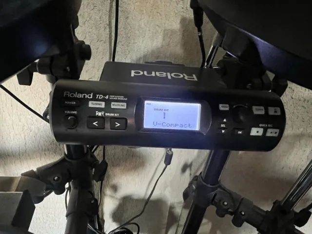 Bateria Eletrônica Roland TD-4 - Foto 2