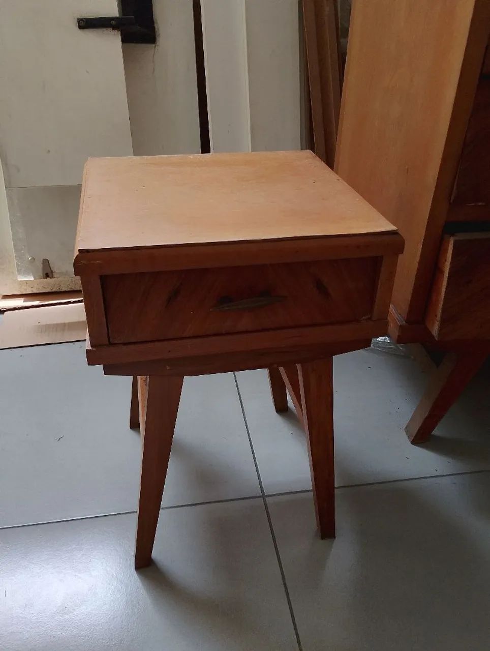 Gaveteiro anos 50 -peca original -Pés palito 