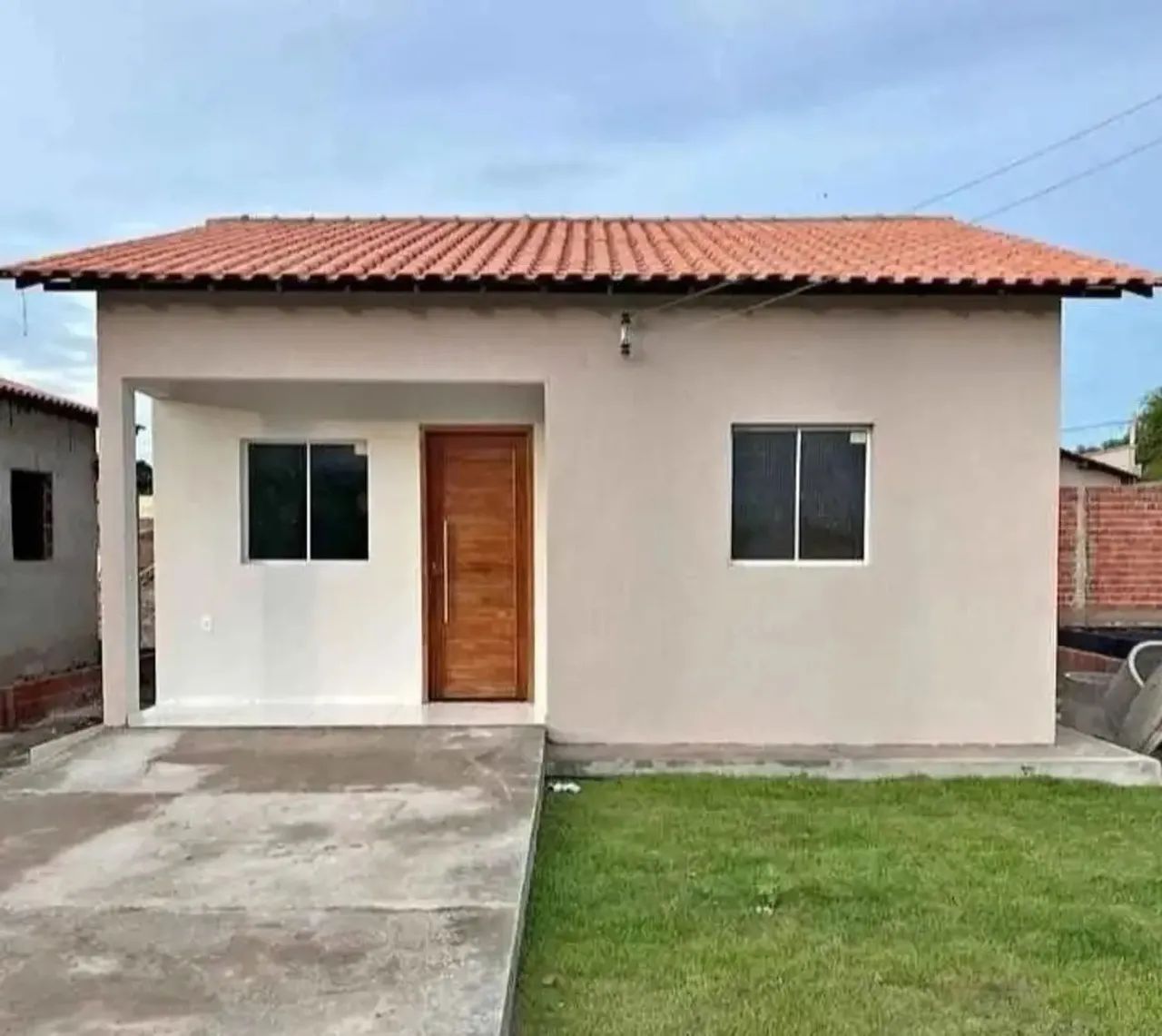VENDO CASA - Bairro Murilo Teixeira