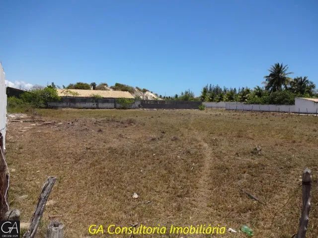 Terreno de esquina na Praia do Saco, em Estância.