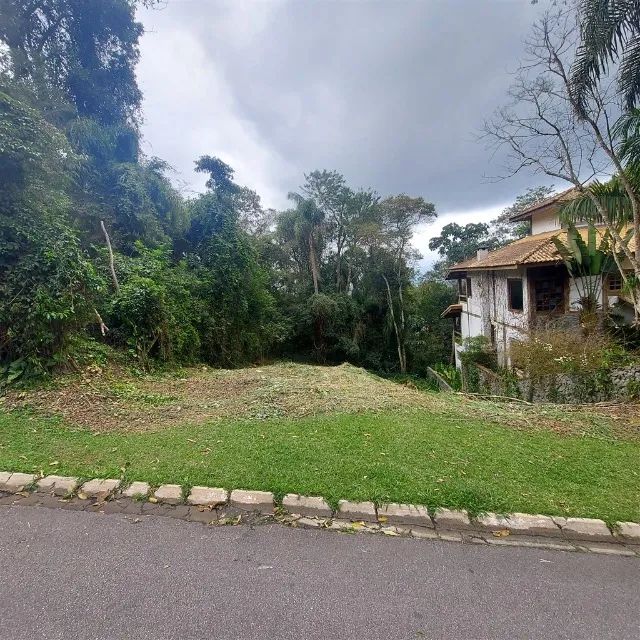 Terreno em Condomínio fechado, R$ 215Mil, 383Mts, Desmatado