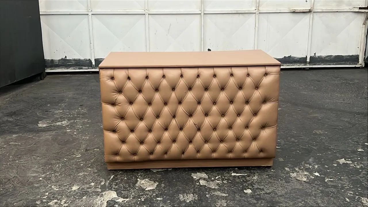 Balcão em capitonê