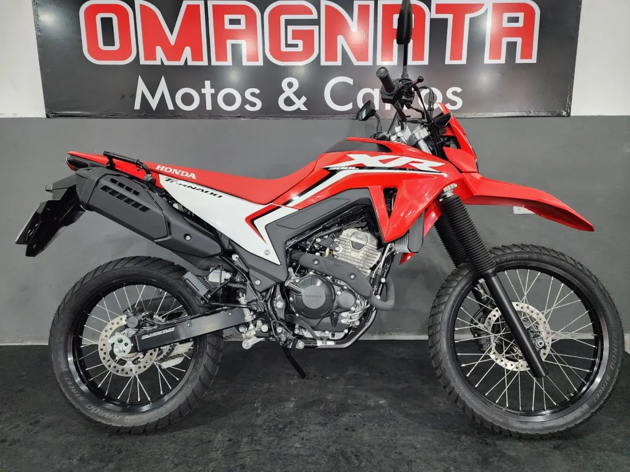 Honda Xr 300l tornado 2025