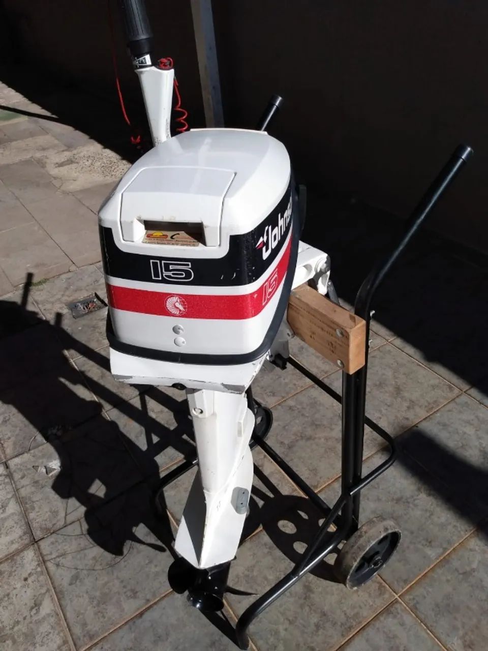 VENDO JHONSON 15 HP EM EXCELENTE ESTADO